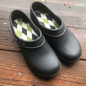 Croc 🐊 slip on clogs